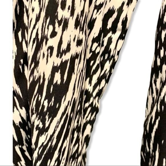 Nicole Miller Spiderweb Silk Shift Dress Size 2 Knee Length Lined Animal Print - Picture 8 of 11